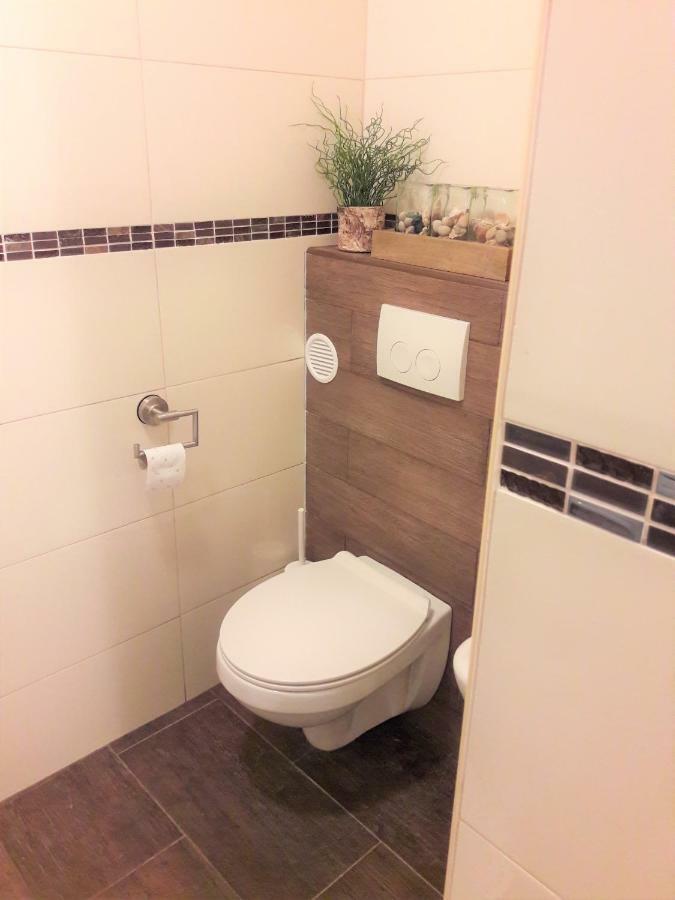 Spacious Apartment "Ana" On Lake Sabljaci أوغولين المظهر الخارجي الصورة
